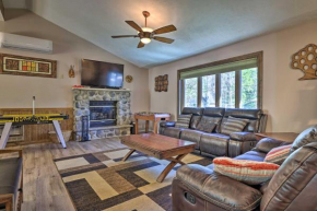Pocono Mountain Home with Fire Pit Near Ski Slopes